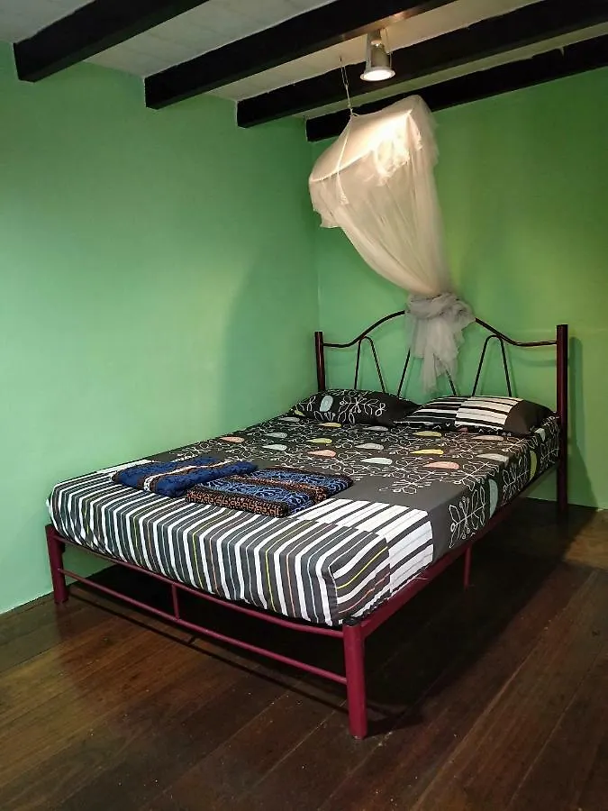 Jalan Jalan Emas Guest House Malacca 旅馆